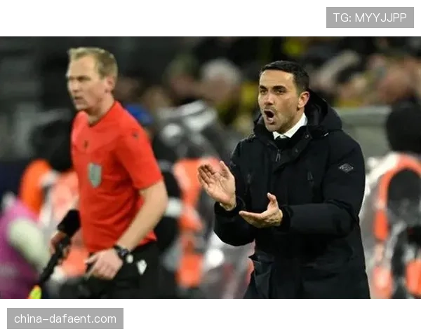 亚特兰大帕拉迪诺中场换人扭转局势 替补球员改变比赛平衡 亚特兰大帕拉迪诺中场换人扭转局势 替补球员改变比赛平衡